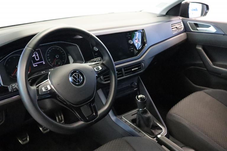 Volkswagen Polo 1.0 TSI Comfortline United Navigatie Clima  15"LM  95 PK! 2 jaar garantie mogelijk* (vraag naar de voorwaarden) afbeelding 7