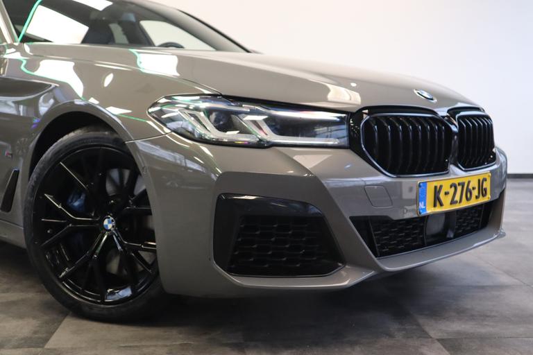 BMW 5 Serie 540i xDrive High Executive Edition Shadow-Line M-sport Laser-Led Adaptive-Cruise 19"LM 334 PK! 2 jaar garantie mogelijk* (vraag naar de voorwaarden) afbeelding 4