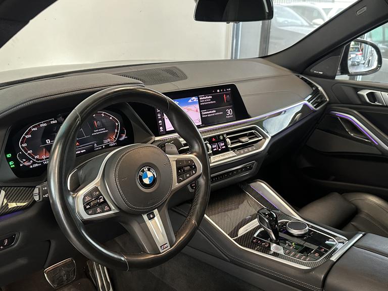 BMW X6 M50i High Executive Panorama  Head up Navigatie Full opties 530 PK V8  Harman Kardon afbeelding 10