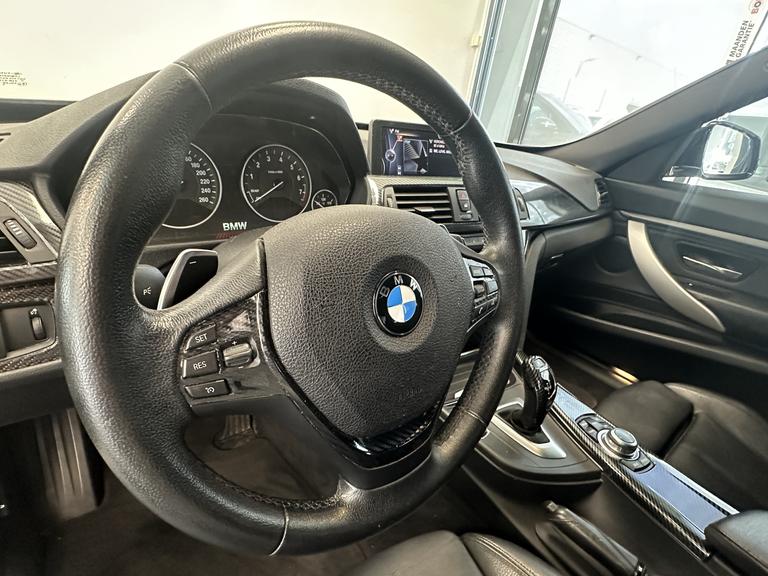 BMW 3-serie Gran Turismo Automaat 320i High Executive Leder inteirieur Navigatie, Cruise Control, 19 LM velgen  el. achterklep. afbeelding 6