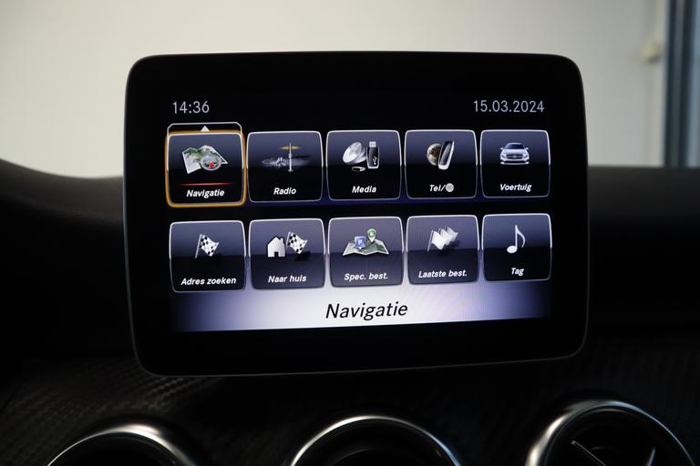 Mercedes-Benz A-Klasse 180 Business Solution AMG Upgrade Edition Cruise/Climate Navi NL Auto Automaat 2 jaar garantie mogelijk* (vraag naar de voorwaarden) afbeelding 18
