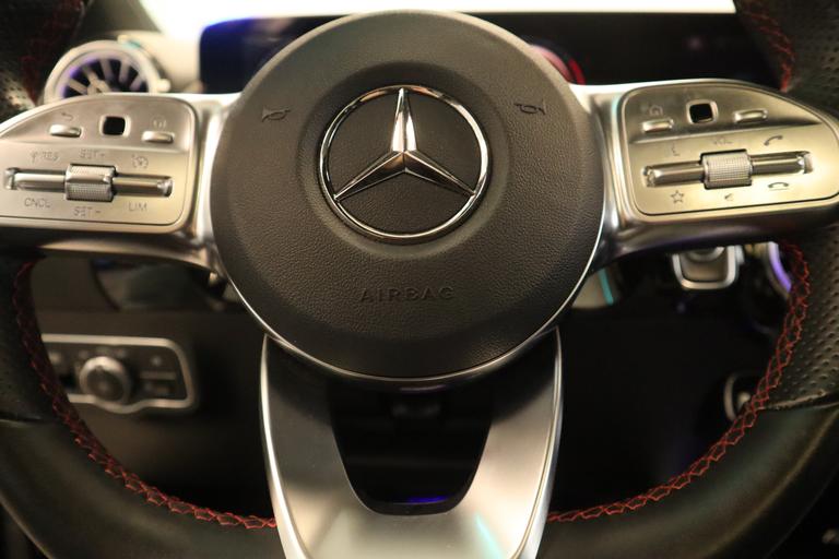 Mercedes-Benz GLA 250 e AMG Line Panoramadak Multibeam-led Navigatie afbeelding 13