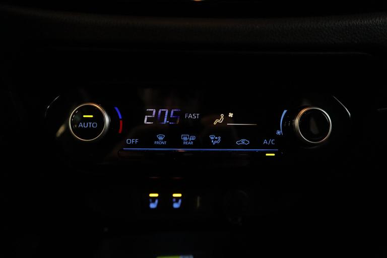 Toyota Aygo X 1.0 VVT-i MT envy JBL audio installatie , 18LMV, Navigatie, 2 jaar garantie mogelijk* (vraag naar de voorwaarden) afbeelding 19