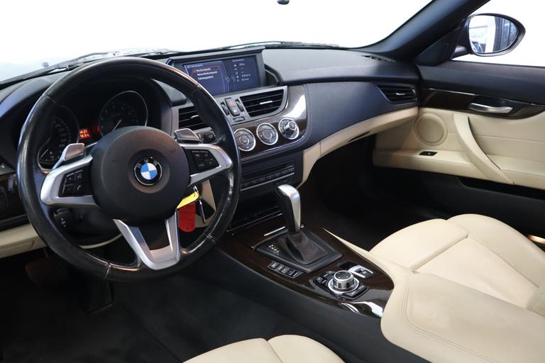 BMW Z4 Roadster sDrive23i Executive Navigatie Clima Cruise Xenon Leder Sportstoelen PDC 18"LM 204 PK! afbeelding 9