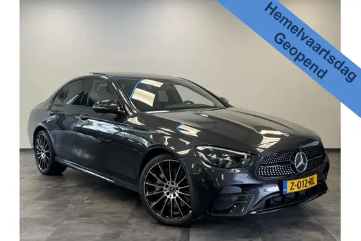 Mercedes-Benz E-Klasse 300 e AMG Line PDC ACC Schuifkanteldak 360 Camera 20 inch * Hemelvaartsdag geopend van 12:00 tot 17:00u *