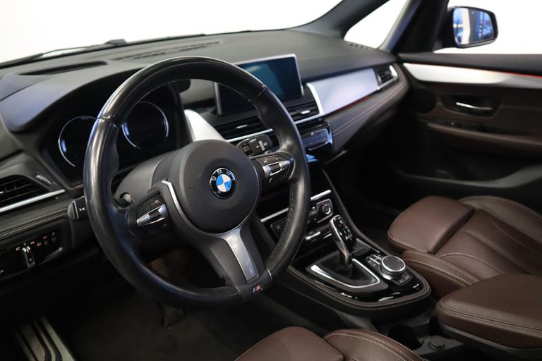 BMW 2 Serie Active Tourer 218i Corporate Lease High Executive M-Sport Panoramadak Full-led Leder 2 jaar garantie mogelijk* (vraag naar de voorwaarden) afbeelding 8