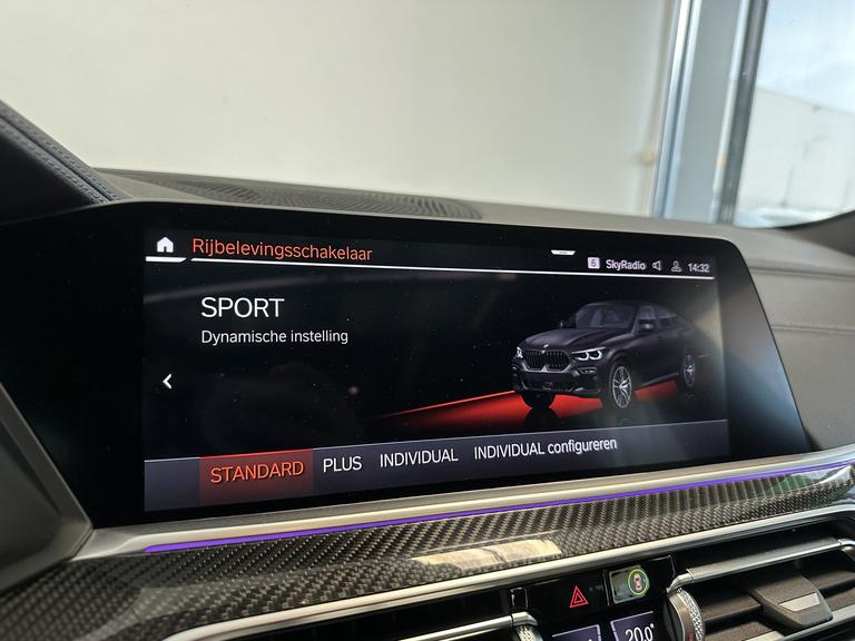 BMW X6 M50i High Executive Panorama  Head up Navigatie Full opties 530 PK V8  Harman Kardon afbeelding 37