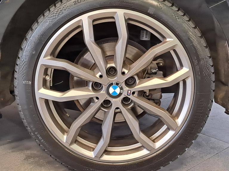 BMW 1-serie 118i Executive M-sport Full-led Navigatie Sfeerverlichting 18"LM 2 jaar garantie mogelijk* (vraag naar de voorwaarden) afbeelding 2